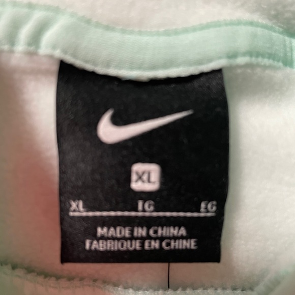 Nike Mint Green Hoodie - Picture 4 of 6
